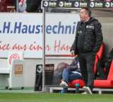 Fussball - 3. Liga - Rot-Weiss Essen - SV Wehen Wiesbaden - 25.03.23, Trainer Markus Kauczinski (SVWW),- Foto: Paul Kufahl/rscp-photo