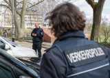 wiloka - Vermehrt Angriffe auf Verkehrspolizisten - 28.03.23,  
Die Kollegen der Verkehrspolizei kontrollieren die Parkschein in der Bahnhfstraße

- Foto: René Vigneron



