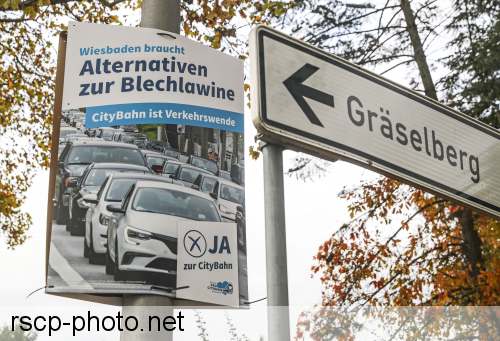 wiloka - Plakate CITYBAHN - PRO und CONTRA - 29.10.2020, 

- Foto: René Vigneron / VRM Bild, 



